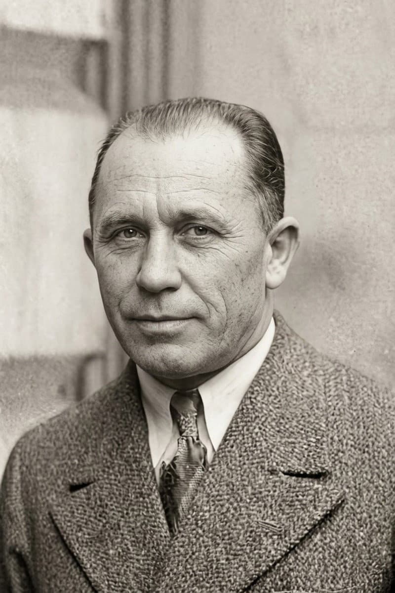 Charles Mack