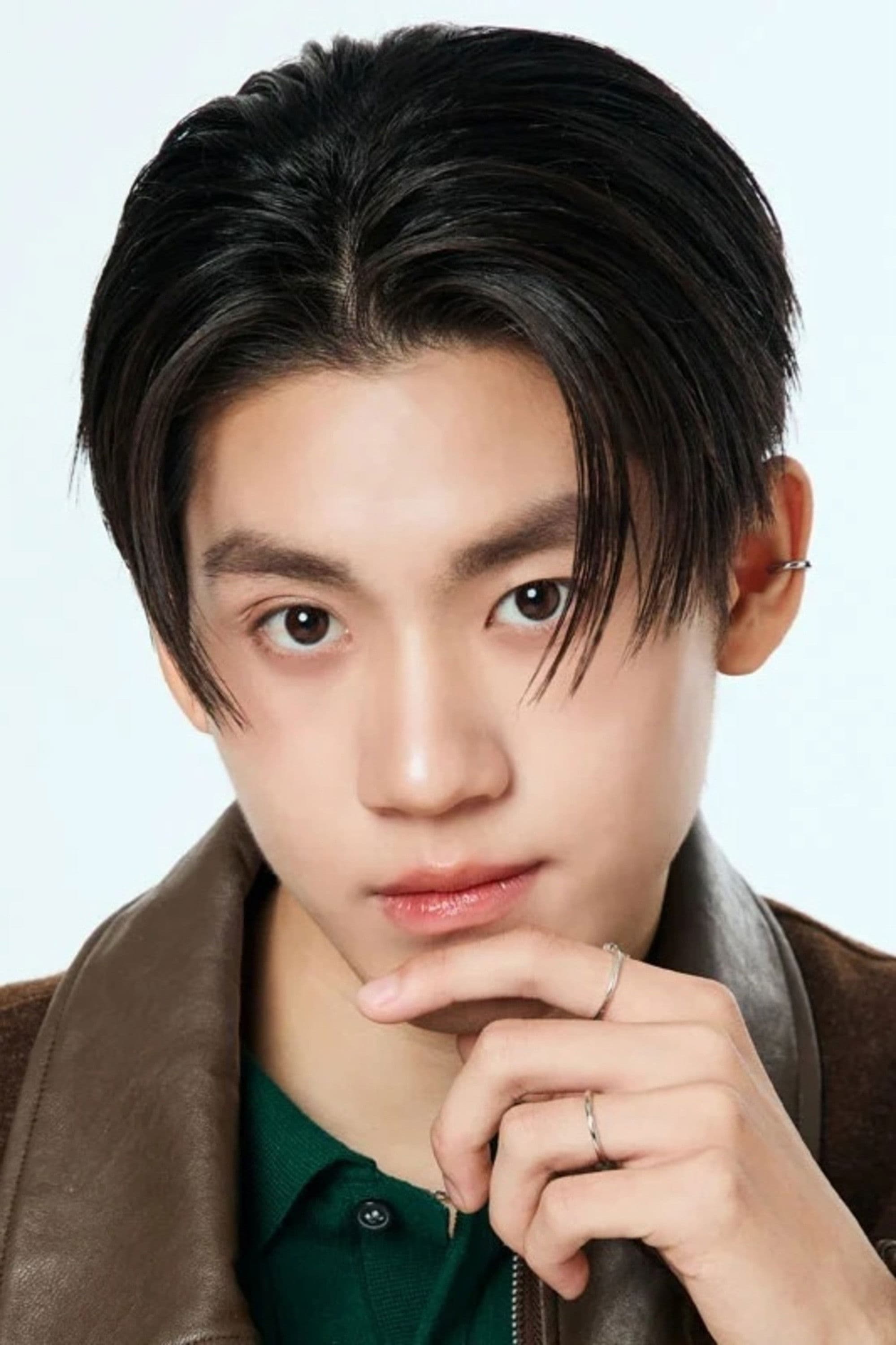 Poomsuwan suwansatit