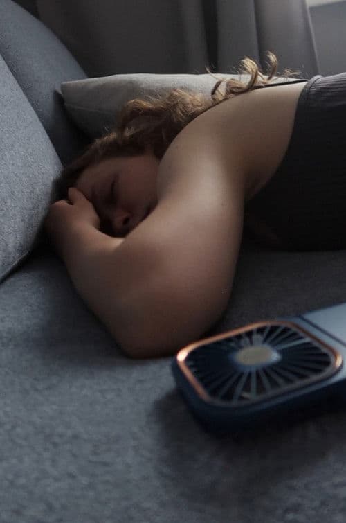 it rains, she sleeps