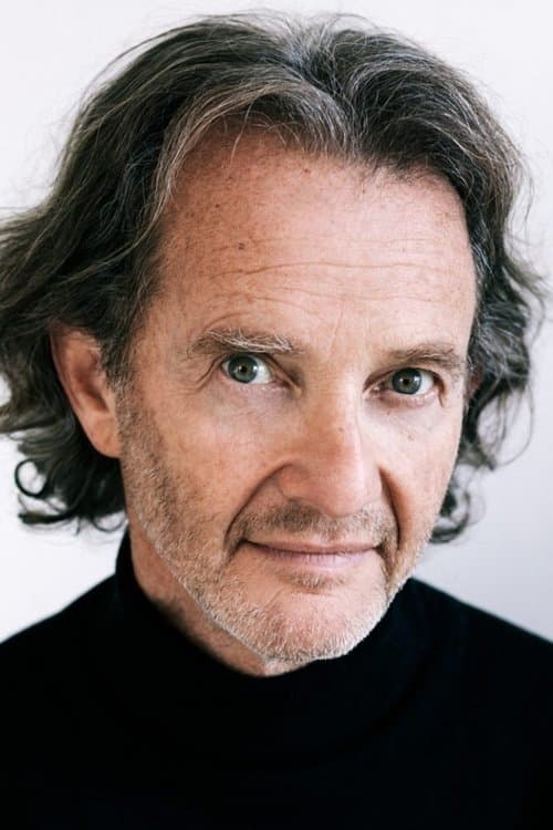 Anton Lesser
